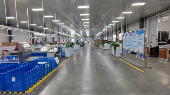 Sac en nylon de filtration de l'eau adapté aux besoins du client 25 par microns avec l'anneau en plastique