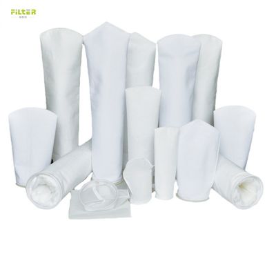 Sacs de filtre à liquide en nylon PP polyester résistant aux températures élevées pour le traitement des eaux usées industrielles