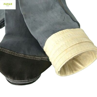 Sacs filtrants PPS à haute efficacité pour filtrer les poussières dans les usines industrielles avec écrémage en fibre de verre et traitement par trempage en PTFE