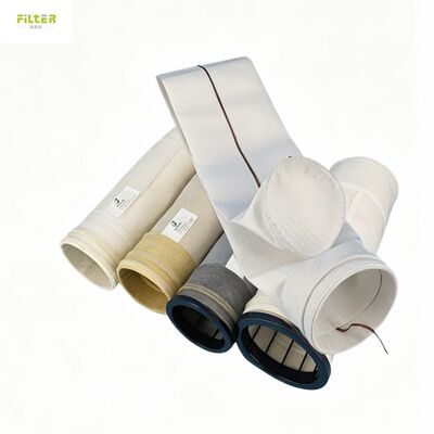 Sacs filtrants à manches de qualité industrielle, dotés d'un feutre de polyester aiguilleté et d'un fond renforcé pour des performances de filtration de la poussière