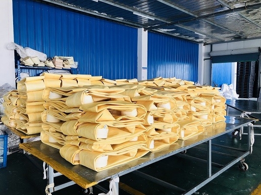 sachet filtre de 550gsm Arcylic pour résistant haut alcalin d'usine de ciment
