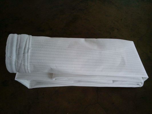 sachet filtre de Usage-résistance de collecteur de poussière du polyester 550GSM pour l'usine de ciment