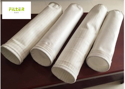 Sachet filtre antistatique de polyester de membrane de 550GSM PTFE pour le collecteur de poussière