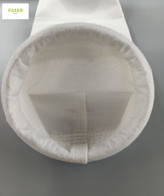 L'aiguille de polyester a senti la membrane du sachet filtre PTFE pour le collecteur de poussière